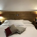Coeur Du Village 호텔 라튈르