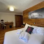 Coeur Du Village 2*