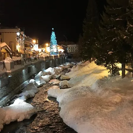Coeur Du Village