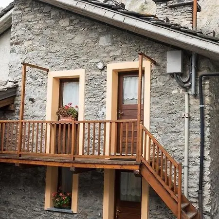 Hotel Coeur Du Village