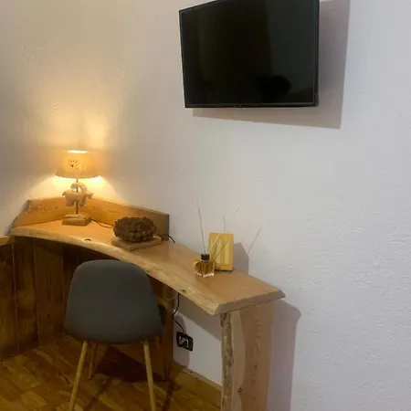 Hotel Hotel Coeur Du Village La Thuile