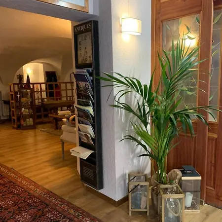 Hotel Coeur Du Village 2*