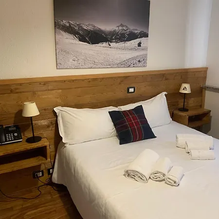 Coeur Du Village Hotel 2*