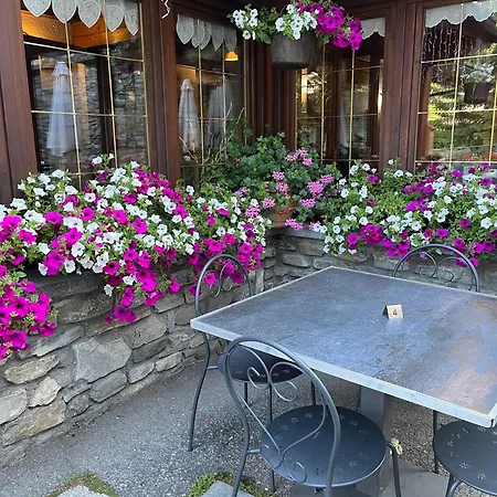 Coeur Du Village Hotel 2*