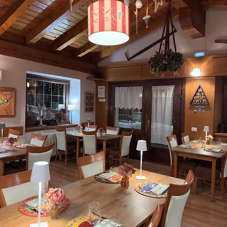 Coeur Du Village Hotel