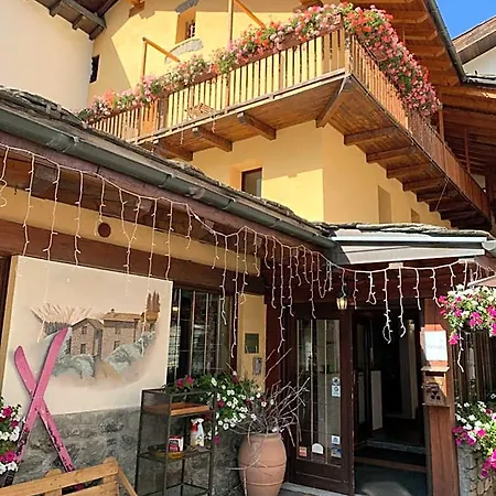 Coeur Du Village Hotel 2*