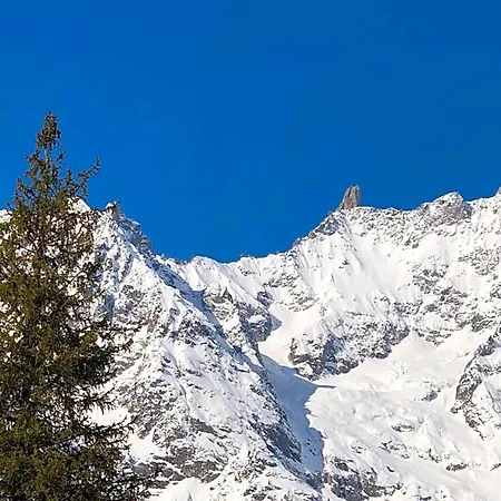 Hotel Coeur Du Village 2* La Thuile
