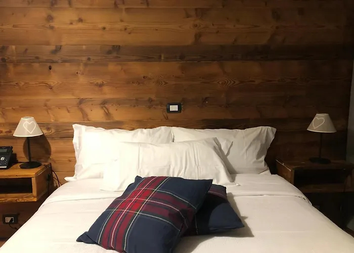 Hotel Hotel Coeur Du Village 2*