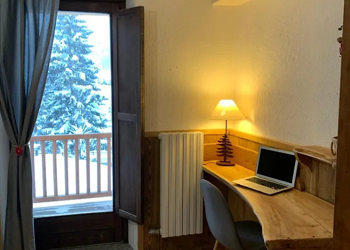 Hotel Hotel Coeur Du Village La Thuile