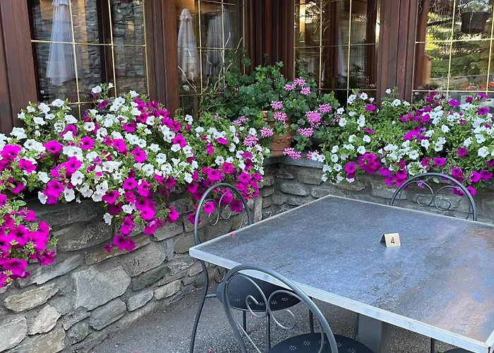 Hotel Coeur Du Village Hotel 2*