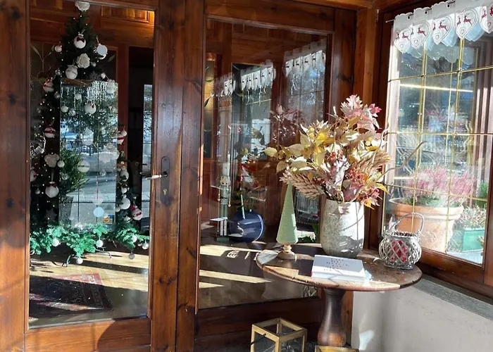 Hotel Coeur Du Village Hotel 2*