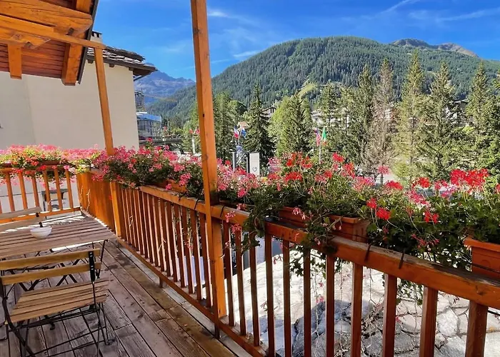 Hotel Coeur Du Village Hotel La Thuile